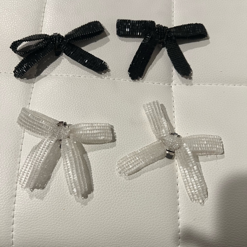 Black Bugle Bead Shoe Clips and White Bugle Bead Show Clips